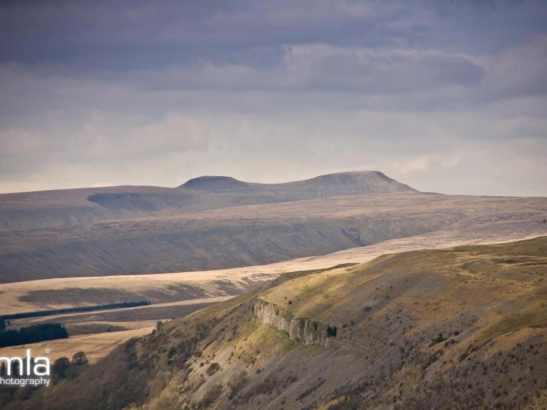 マーサー・ティドビル Hiraeth At The Brecon Beaconsヴィラ エクステリア 写真